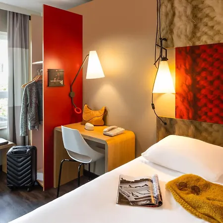 Ibis Centrum Hotel 3*