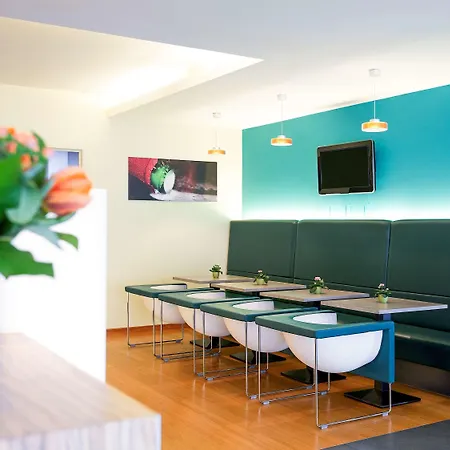 Ibis Centrum 3*
