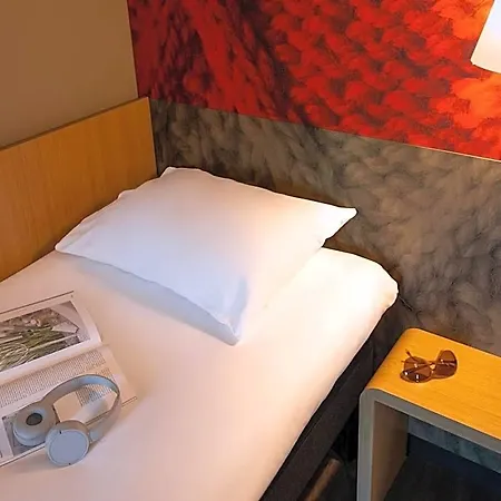 Ibis Centrum 3*