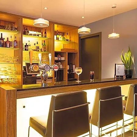 Ibis Centrum 3*