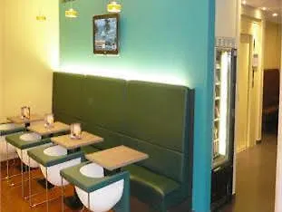 Ibis Centrum 3*