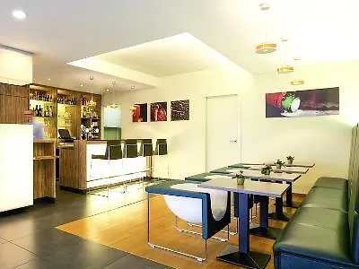 宜必思勒芬中心酒店 鲁汶