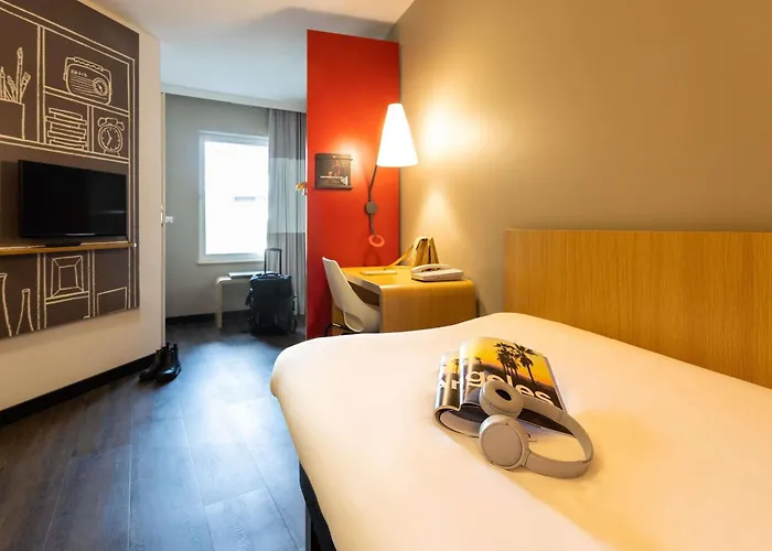 Hotel Ibis Centrum 3*