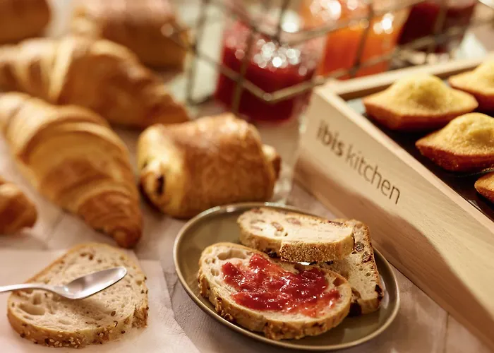 Ibis Centrum Hotel 3*