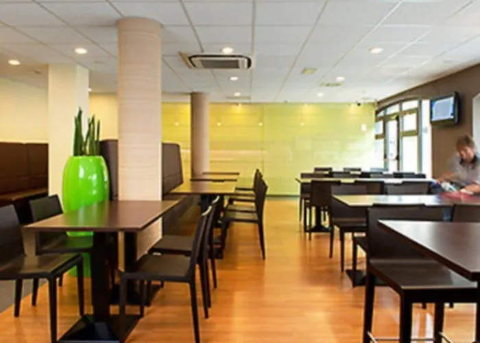 Ξενοδοχείο Ibis Centrum 3*